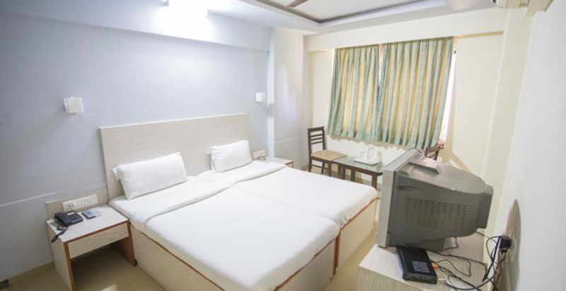 Hotel Ace Residency Bombaj Zewnętrze zdjęcie